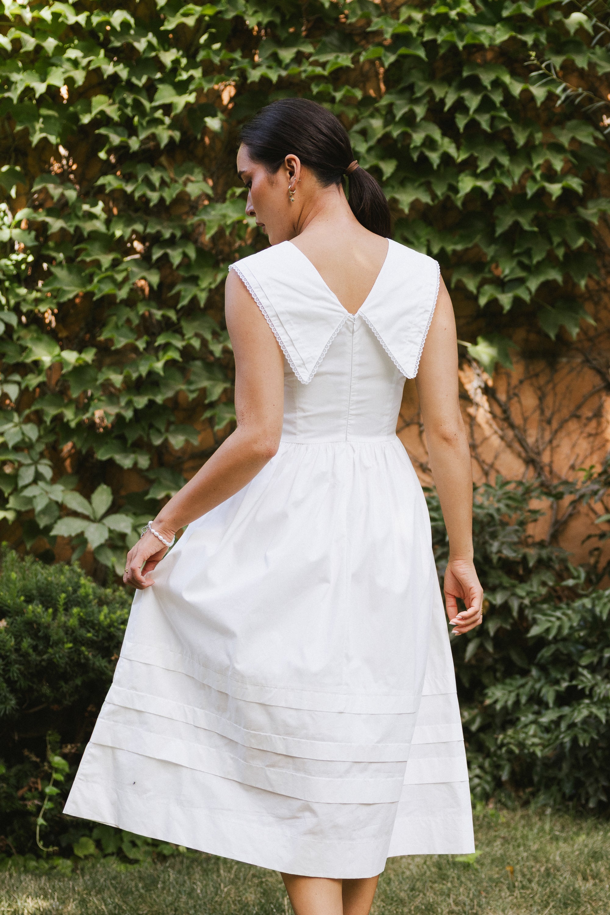 Louie Collared Midi Dress in White