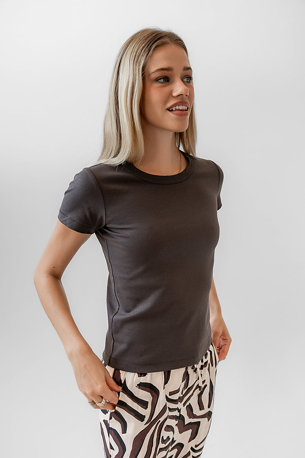 Mckenna T-Shirt in Charcoal