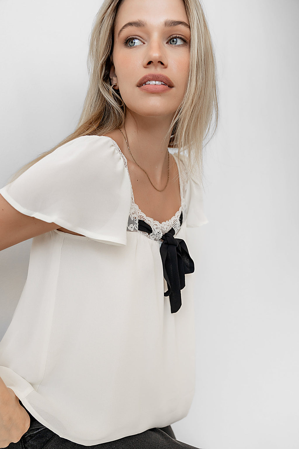 Cohen Bow Blouse in Off White