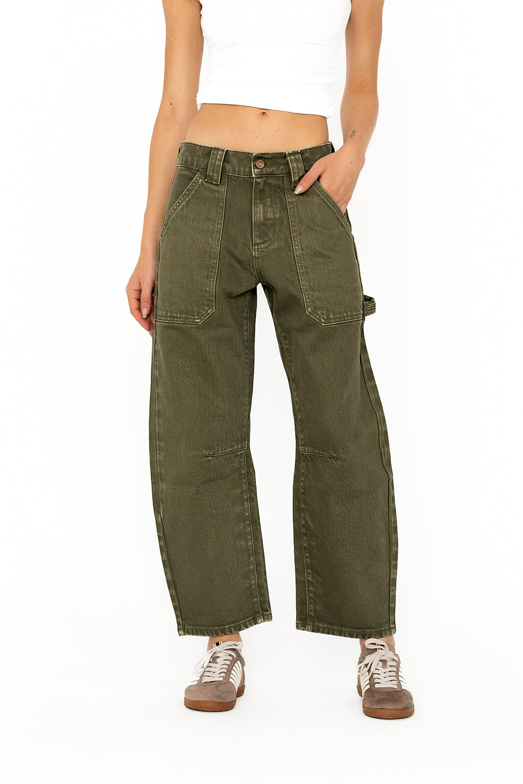 Scottie Barrel Jeans in Olive
